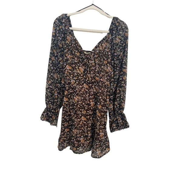 2 Bella Black Floral Print Mini Dress - Picture 7 of 7